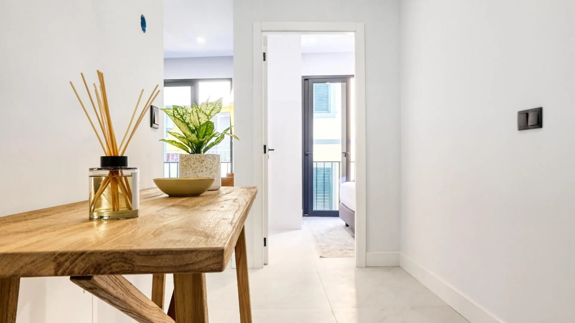Apartamento Beco Santa Emilia 2I, A Home In Madeira Funchal